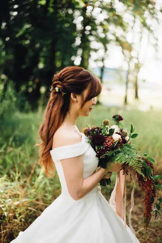 The Symbolism and Meaning Behind Wedding Flowers